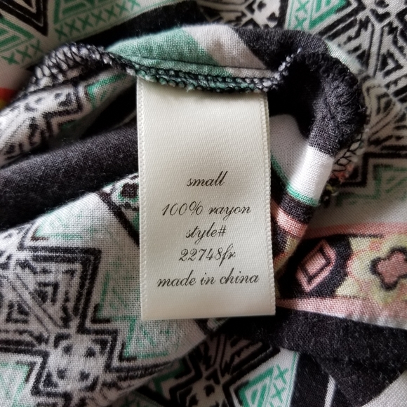 Blue Rain Geometric Print Racerback Tank Top - Picture 6 of 7